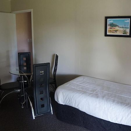 Motuoapa Bay Chalets Turangi Esterno foto